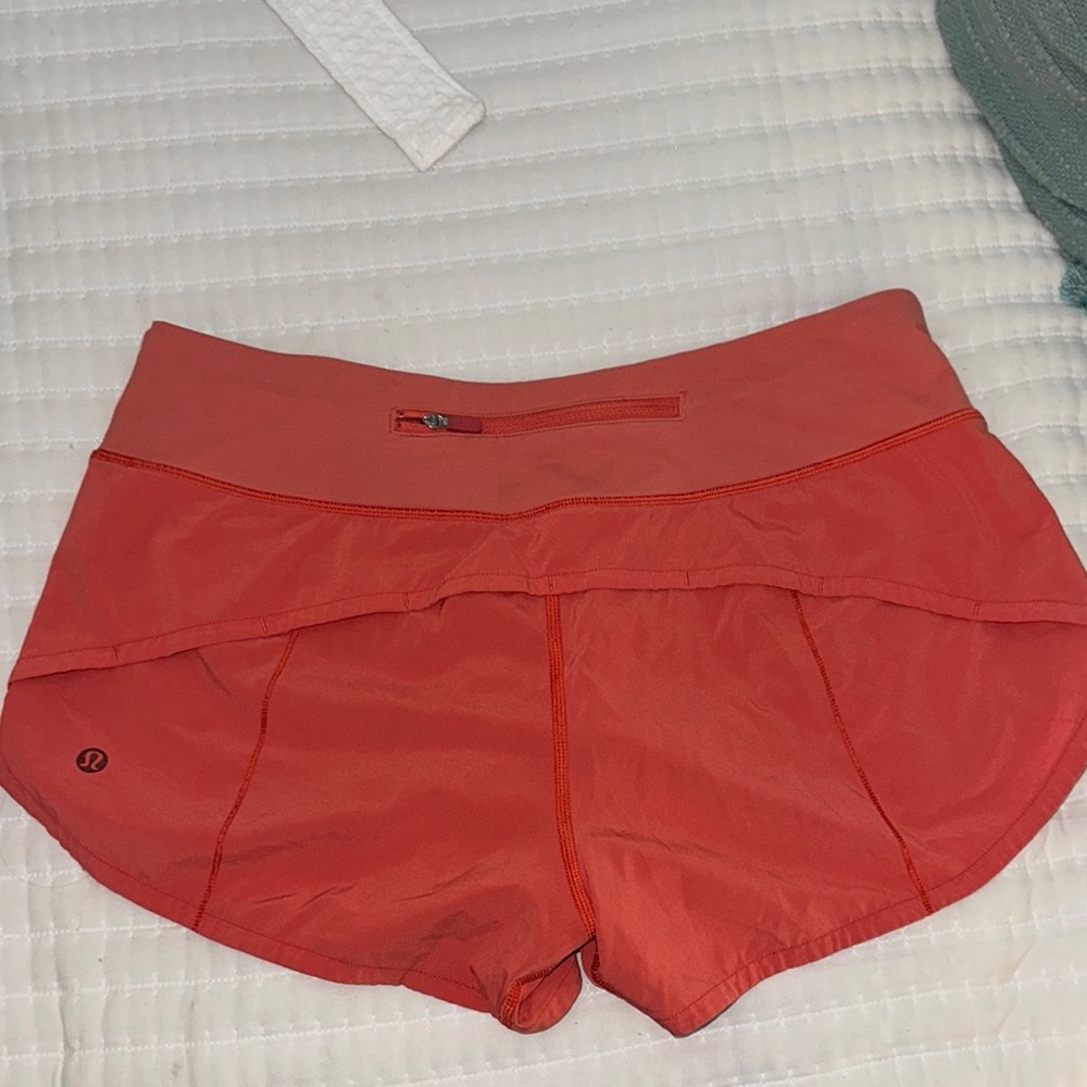 Lululemon Speed Up Shorts 2.5